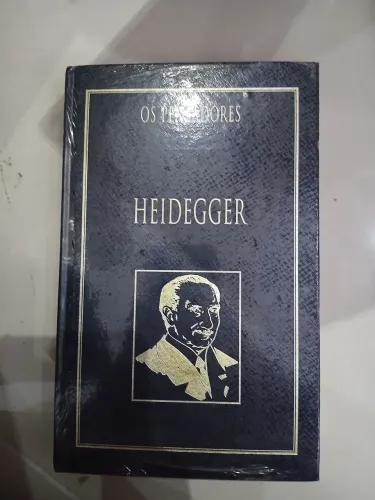 Livro Os Pensadores Heidegger