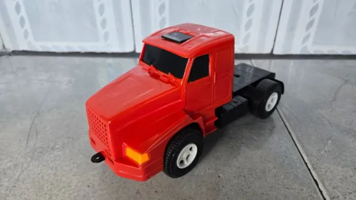Caminhão Volvo Roma Jensen