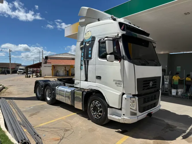 Volvo FH 540 Globetrotter 6x4 ano 2015