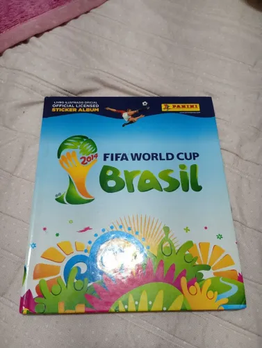 Álbum da copa capa dura 2014