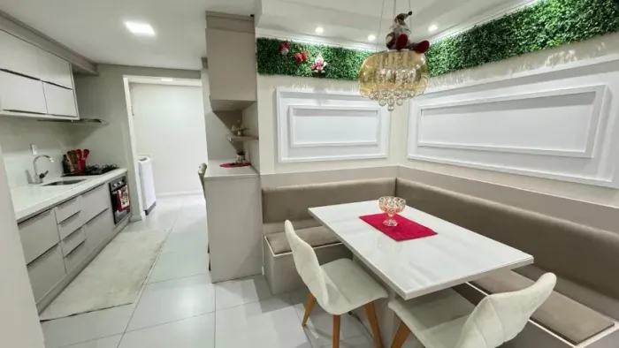 OPORTUNIDADE NO CENTRO DE NAVEGANTES 2dorm, 2 bwc, 1vg, 100% mobiliado exc. localização!!