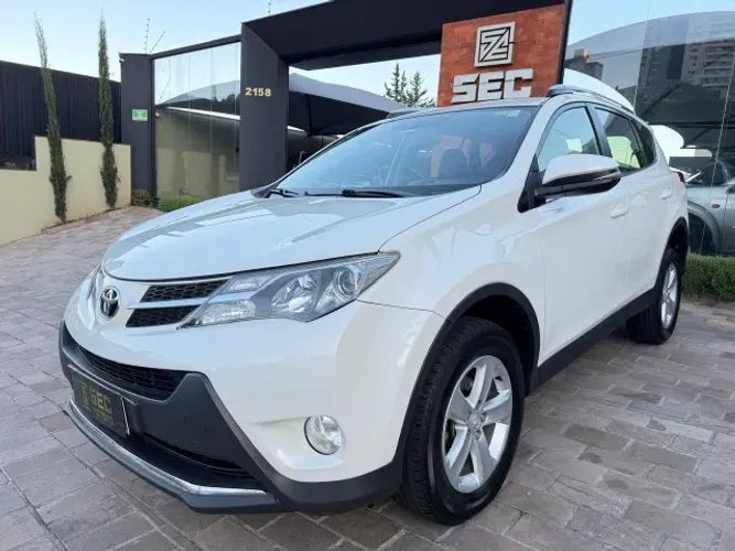 Toyota RAV4 2.0 4X4 16V Aut. 2014