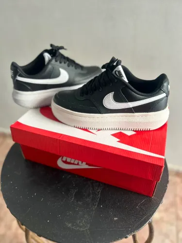 Tênis Nike