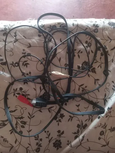 Playstation 2, nao usado. Vem com fio de estabilizador, vem com memória e cabos de entrada