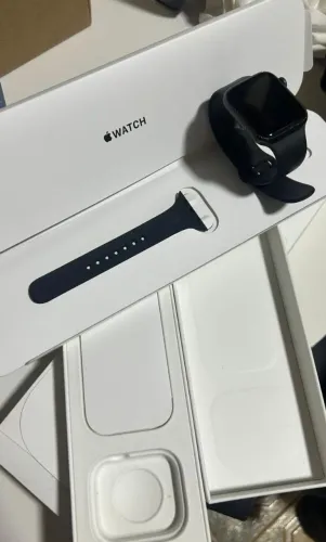 Apple Watch SE 44mm (GPS+Celular) Ver a Descrição