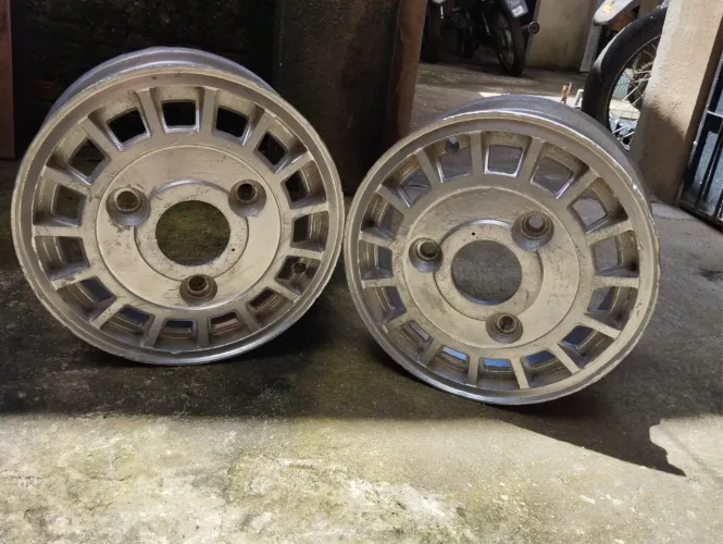 Vendo dois aros 13 da pampa 