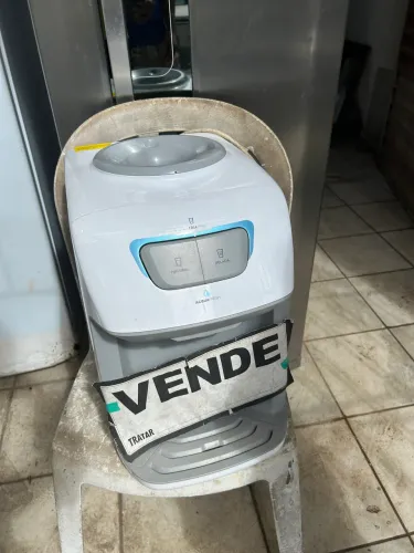 Gela agua funcionando perfeitamente (frete grátis)