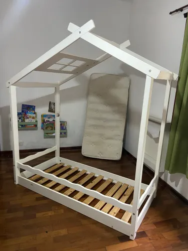 Cama montessori casinha 
