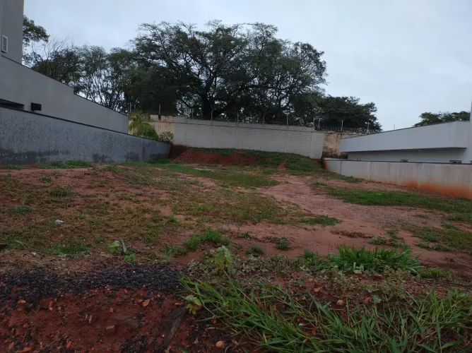 Terreno Condomínio Vila Dumont Bauru - Aceito Parcelamento!