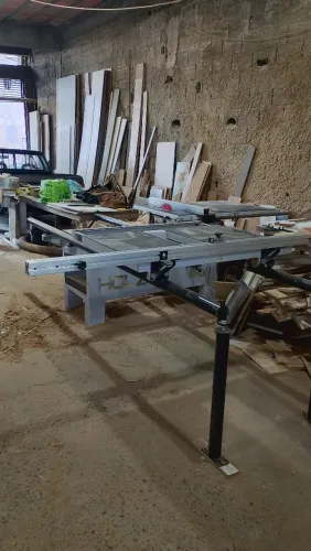 Esquadrejadeira Holz 2.0i motor 5cv mais transformador