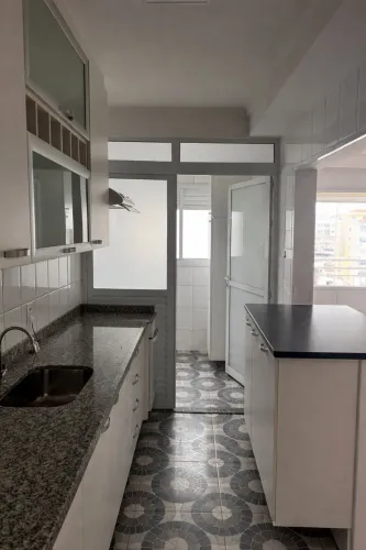Apartamento para venda em Lapa com 2 quartos, sendo 1 suíte, 56m²