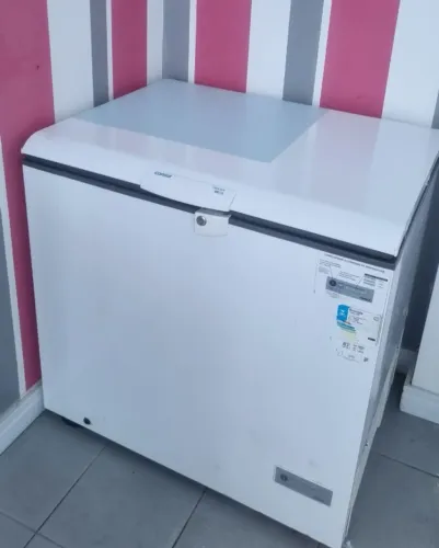Freezer horizontal Consul - 309 lts