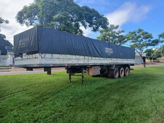Vendo carreta Randon r. Disco
