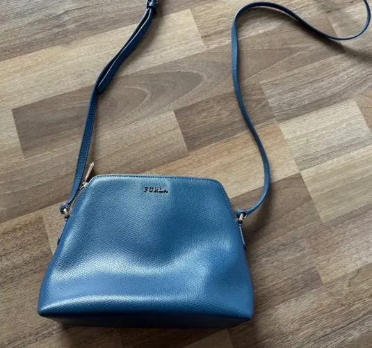 BOLSA FURLA - couro 