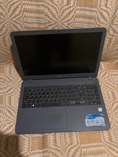 Vendo notebook Samsung Essentials
