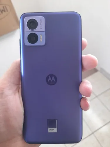 EDGE 30 NEO