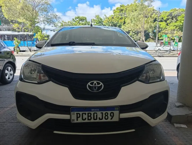 Toyota Etios X Plus Sedan 1.5 Flex 16V 4P Aut. 2020
