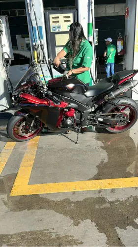Yamaha R1 remapeada e tropicalizada