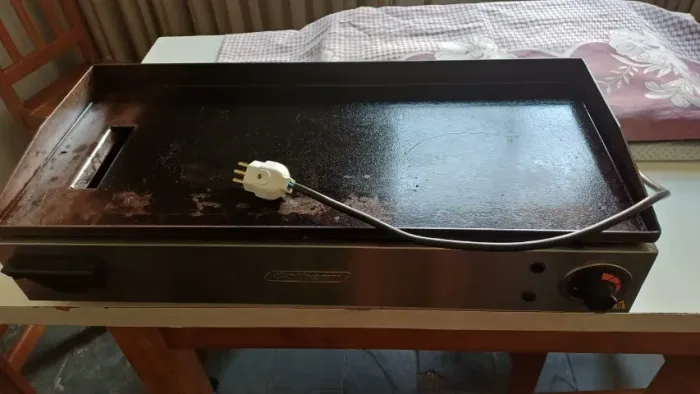 Chapa de lanche elétrica