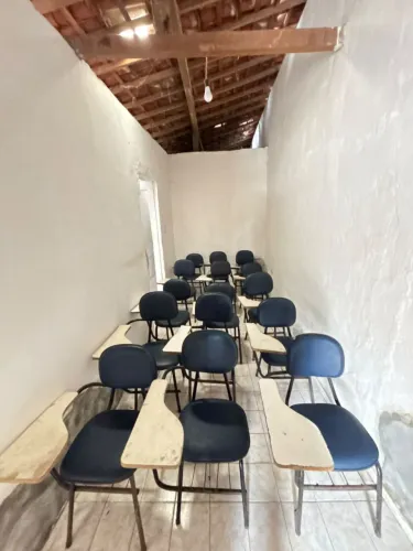 Cadeiras escolares 