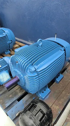 Motor elétrico weg 100 cv 4 polos 220/380