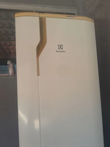 GELADEIRA ELECTROLUX