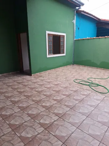 VENDO CASA EM JACAREI