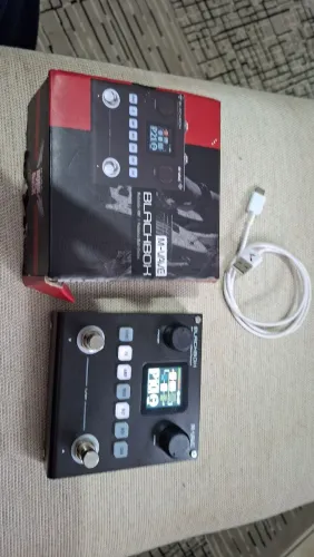 Pedaleira Blackbox M-WAVE