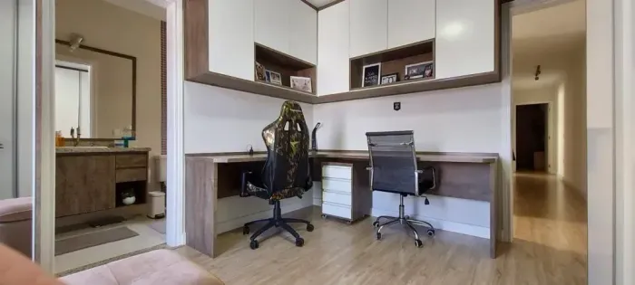 CASA À VENDA NA VILA SUÍSSA