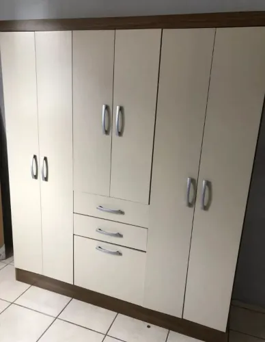 Guarda roupa