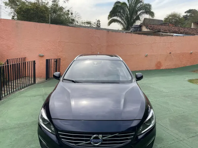 Volvo V60 T-4 Momentum 2.0 190cv 5P 2018