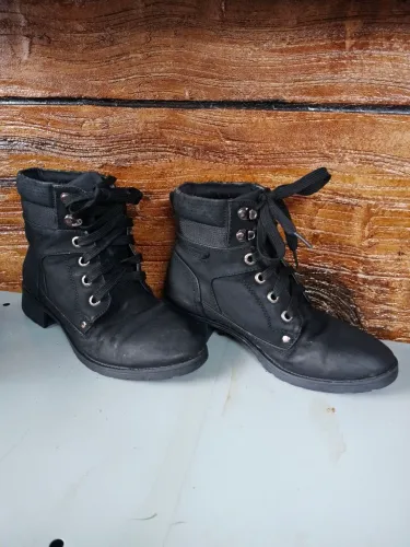 Bota infantil n32 tipo coturno 