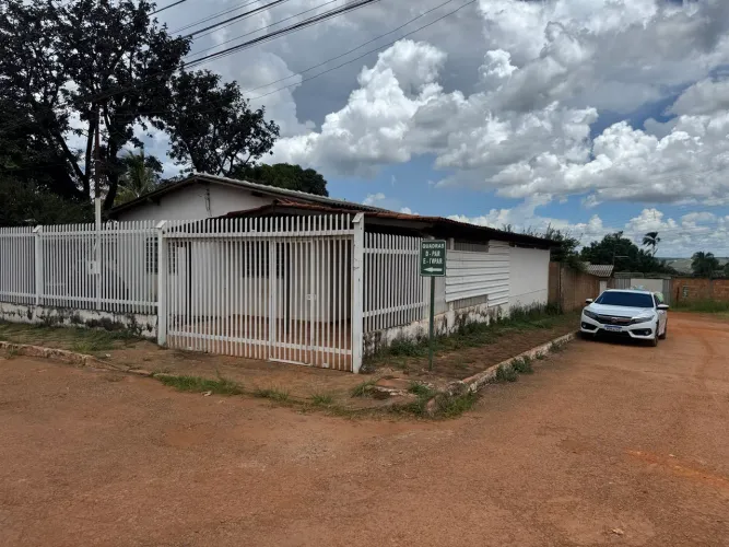Casa no  Alexandre Gusmão Quintas do Amarante incra