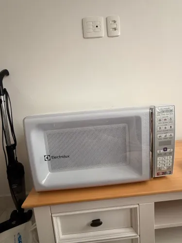 Microondas Electrolux novo 34 litros 