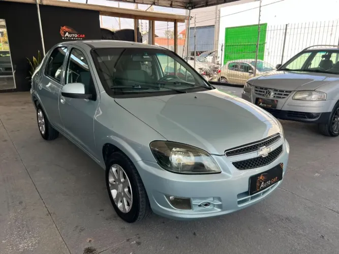 Chevrolet Prisma Sed. Maxx/ LT 1.4 8V Econof. 4P 2012