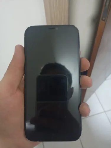 iPhone 12