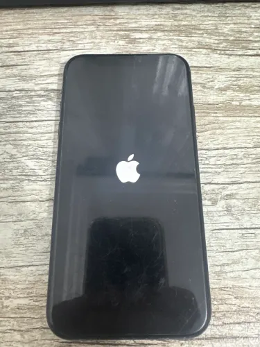 iPhone XR, preto, 64 GB