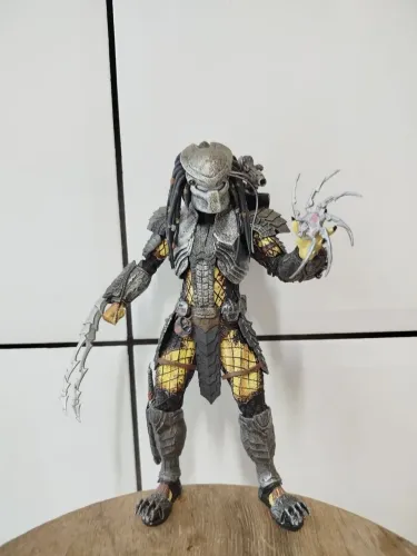 Predador scar neca original