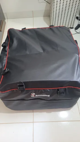 Maleiro automotivo