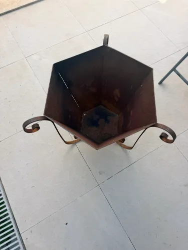 Lareira fogo de chão 