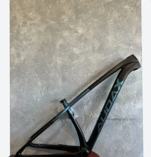 Quadro carbono Audax auge 700 