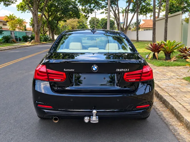 BMW 320I A 2.0 Turbo/activeflex 16V 184cv 4P 2017