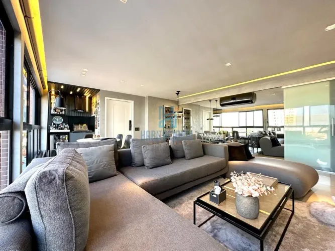 Apartamento mobiliado de alto padrão para locação, 150 m² por R$ 7.000,00/mês com 3 suítes