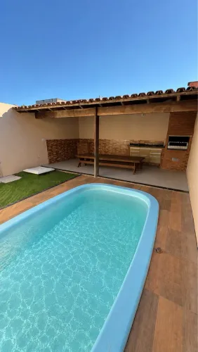 ABAIXOU, CASA COM PISCINA ESCRITURADA A VENDA EM GURIRI
