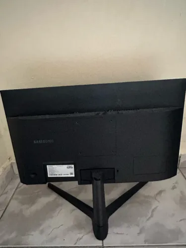 Monitor Samsung 75hz 24 polegadas / Painel IPS