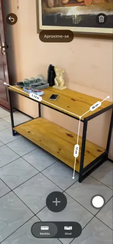 Mesa em Pinus com aço carbono