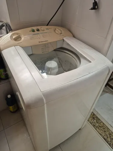 Máquina de lavar roupa Electrolux 8kg
