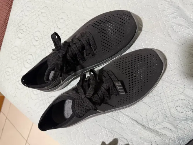 Tênis Crocs