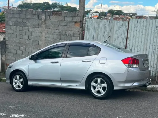 Honda City Sedan DX 1.5 Flex 16V Mec. 2011