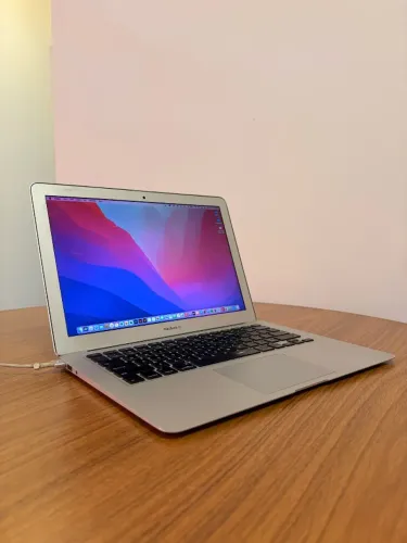 MacBook Air 13" Early 2015 | Intel Core i5 | 16GB RAM | SSD 1TB | Magic Keyboard | Magic M